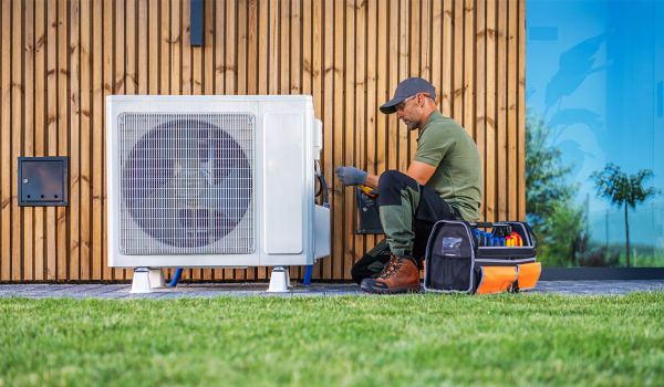 Pompa di Calore e Comfort Termico: Efficienza e Accumulo Energetico per il Settore Turistico